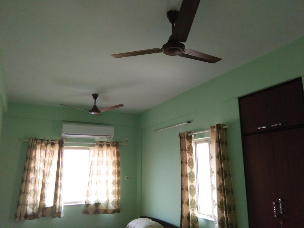 Nalanda Tulip Appartement Calcutta Buitenkant foto