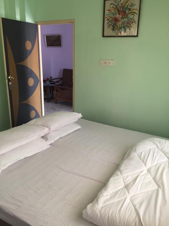 Nalanda Tulip Appartement Calcutta Buitenkant foto